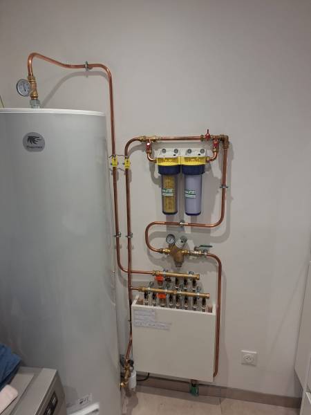 Rénovation de toute la tuyauterie en cuivre d'un local technique dans une maison à Conche-en-Ouche